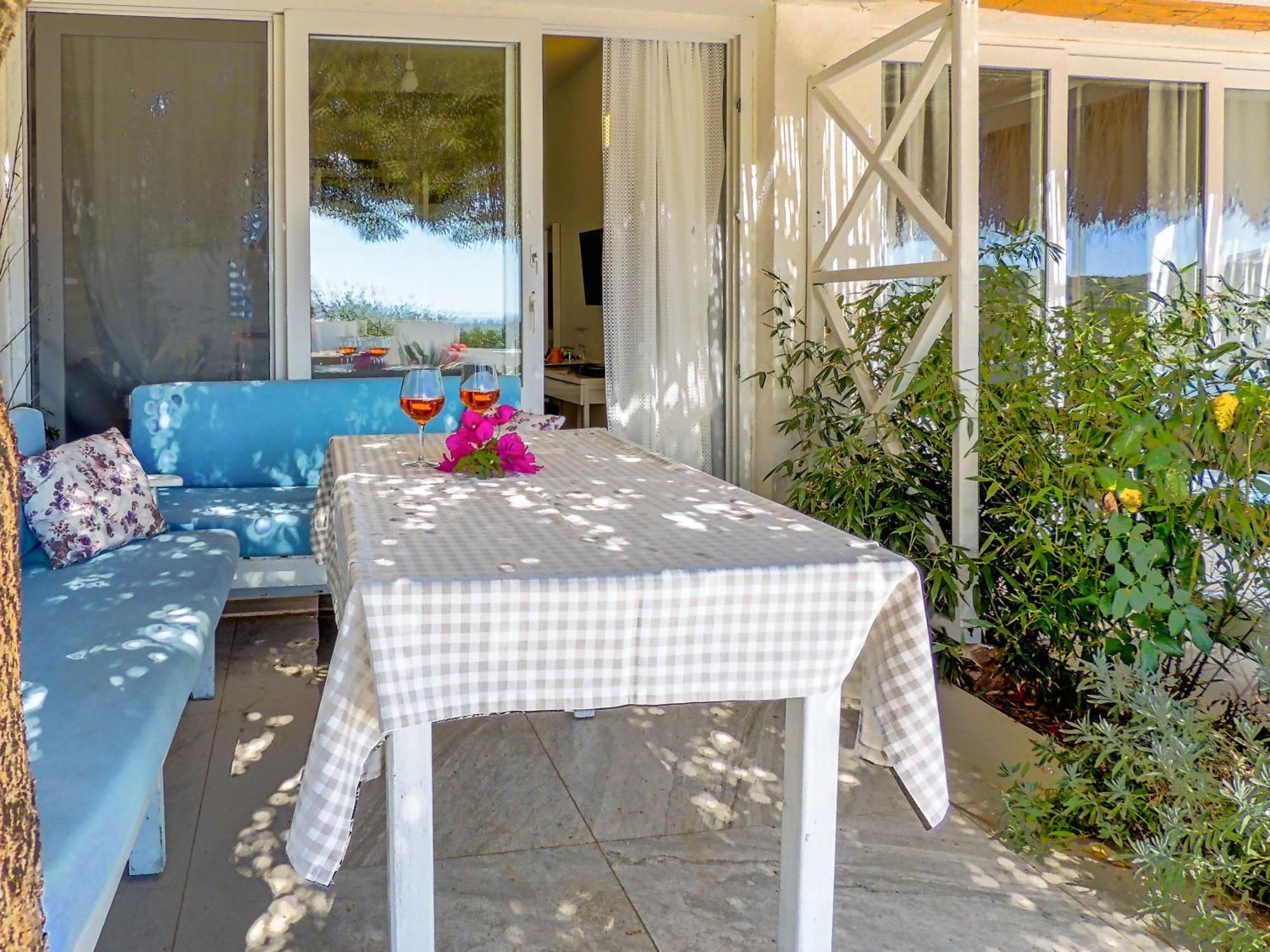 Oza Boutique Hotel *